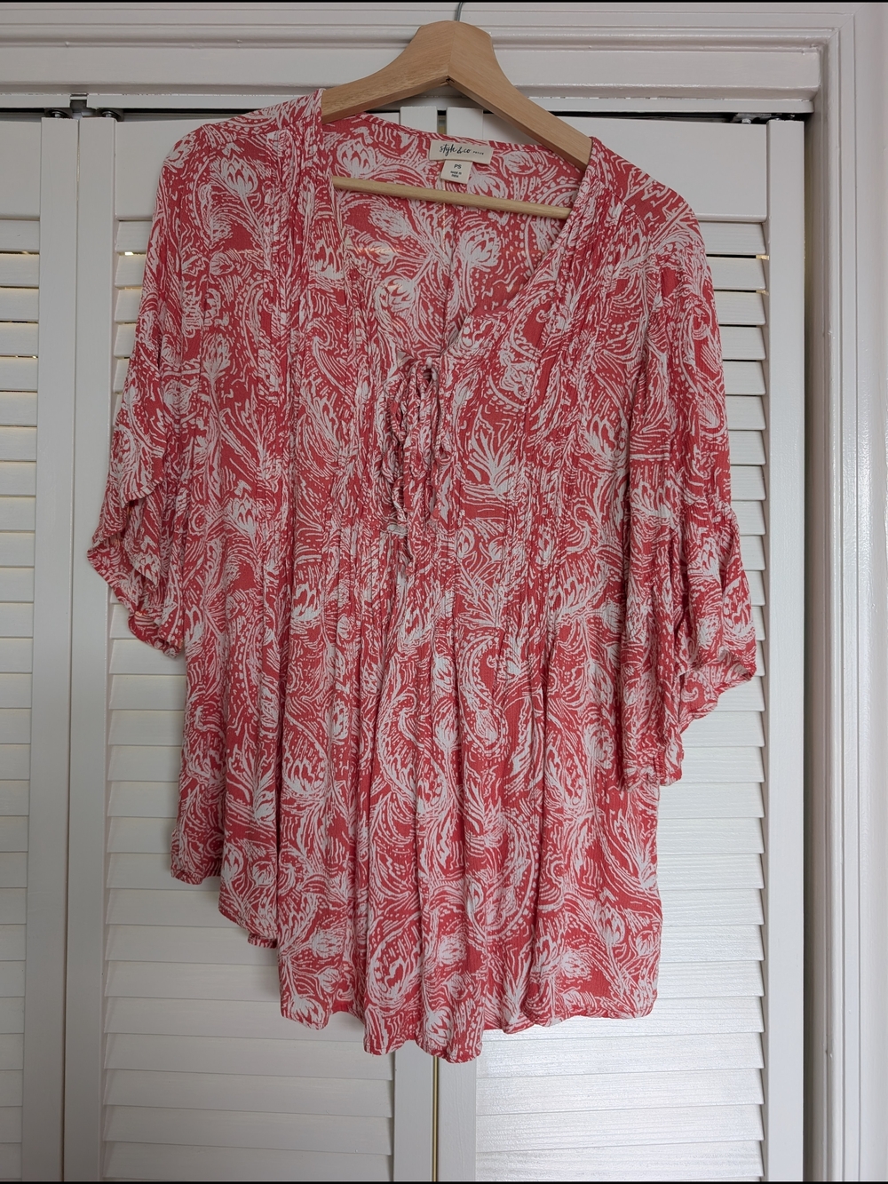 Style & Co. Coral and White Paisley Tie-Front Tunic